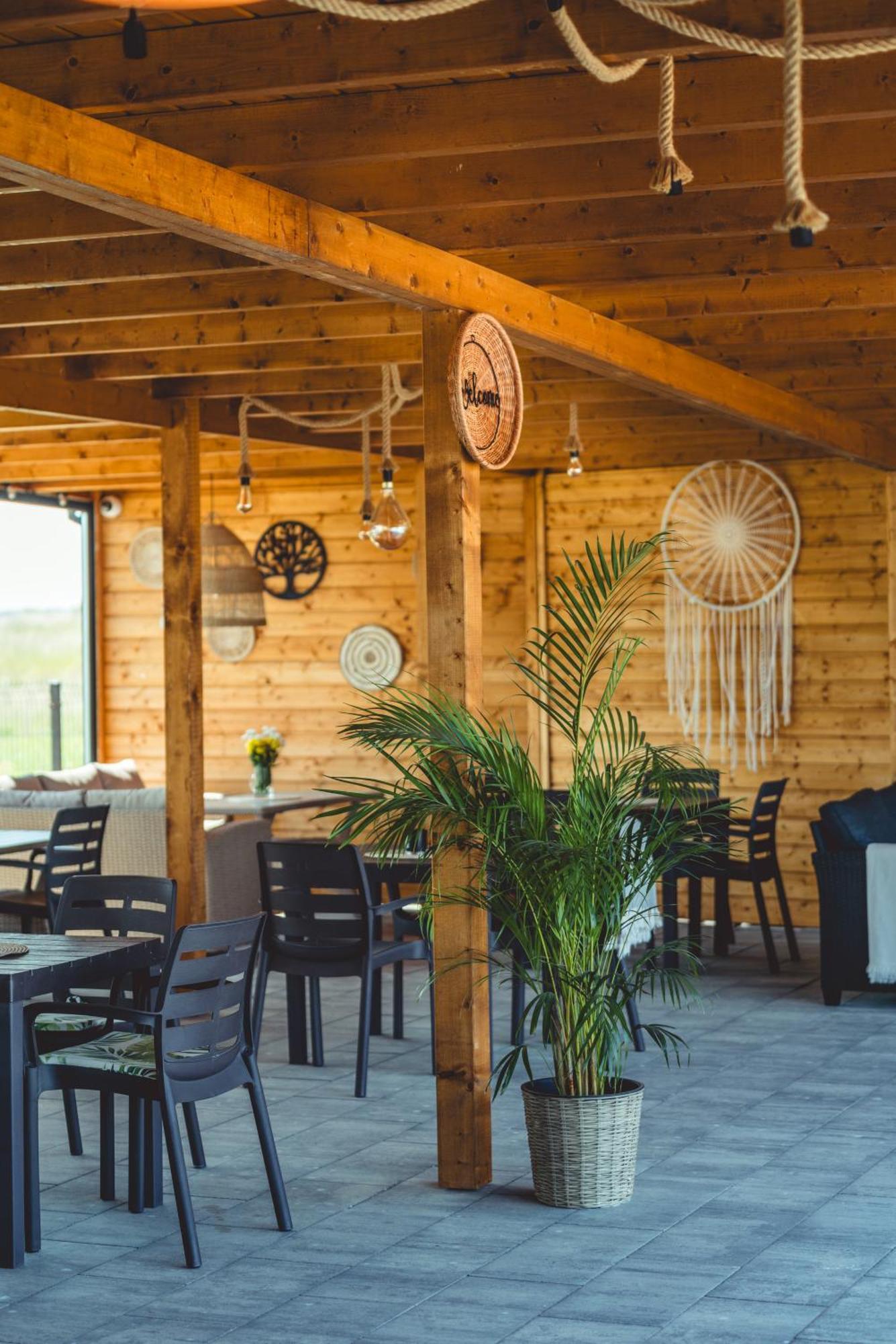 Rresort - Domki Z Krytym I Podgrzewanym Basenem, Sauna, Wifi, Parking W Cenie! Rewal Exterior foto